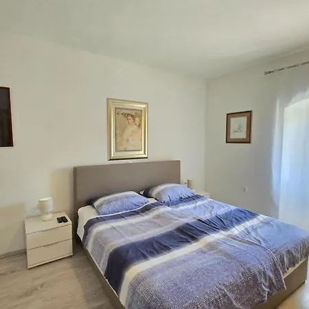 Vila Andrea With Whirpool By Guide *