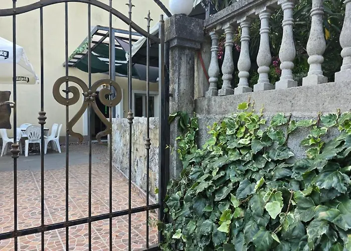 Villa Andrea With Whirpool By Guide Breza